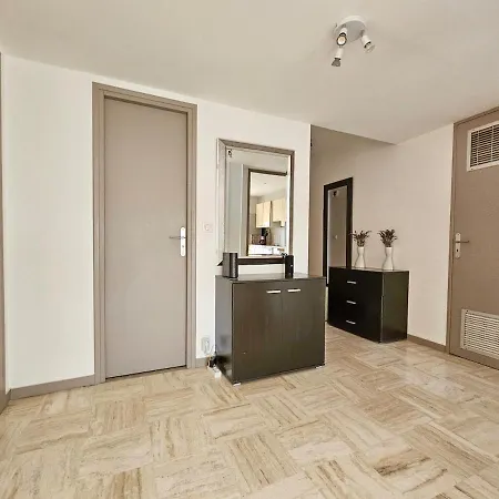 아파트 Superbe 2 Pieces 70m Parking Prive Climatisation